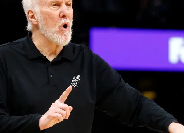 Un legendario coach de los Spurs deja su cargo y asume un nuevo rol
