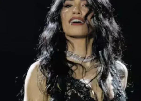 Una amenaza de bomba en San Juan provocó tensión y retraso en el show de Lali