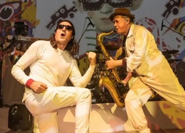 Vivir solo cuesta vida, La Kermesse celebró sus 10 años