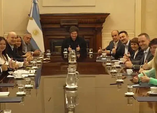 Milei reunió a su Gabinete en medio de las acusaciones contra Espert por vínculos con el narco