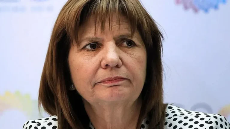 Patricia Bullrich habría ofrecido su renuncia al bloque de LLA
